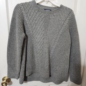 Lands End Gray Cable Knit Sweater Size Medium